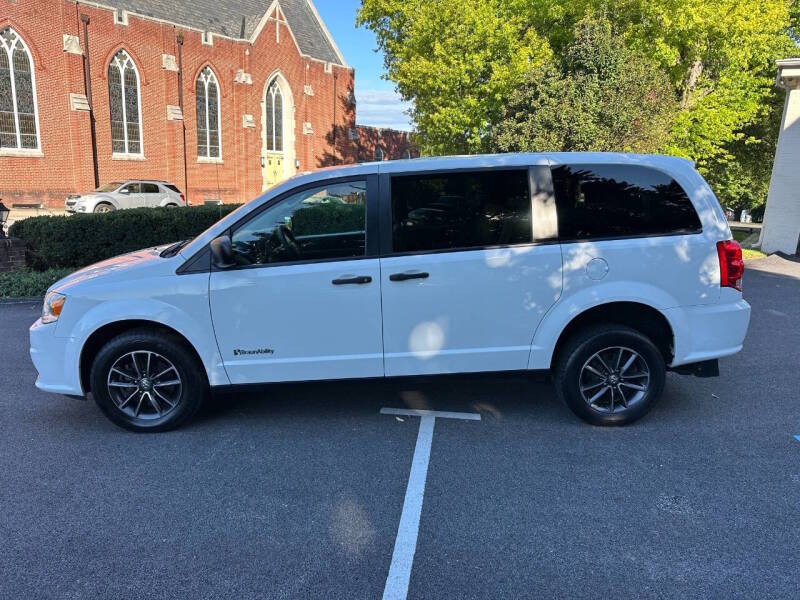 dodge grand caravan 2019 2C7WDGBG3KR802958 image dodge grand caravan 2019 2C7WDGBG3KR802958 image